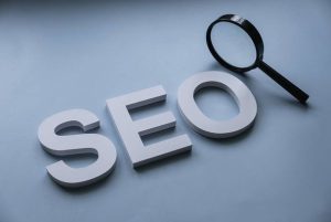 آموزش جامع بازاریابی آنلاین: چکیده تجربیات نی‌نی‌سایت (31 مورد) و پاسخ به سوالات متداول