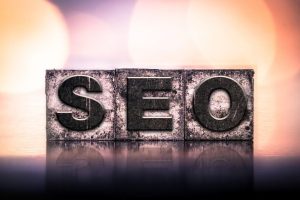 آموزش جذب مخاطب هدف: چکیده تجربیات نی‌نی‌سایت در سال 1404