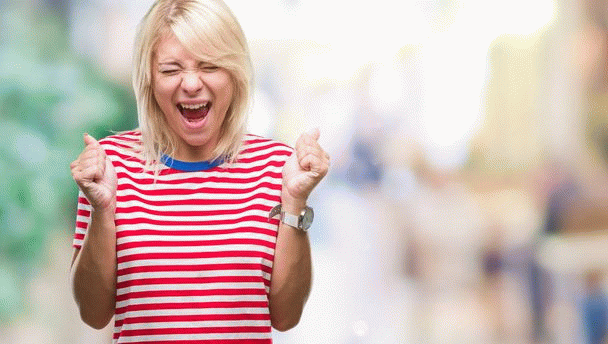 آموزش جذب مخاطب هدف: چکیده تجربیات نی نی سایت در سال 1404 (9 نکته خاص + سوالات متداول)